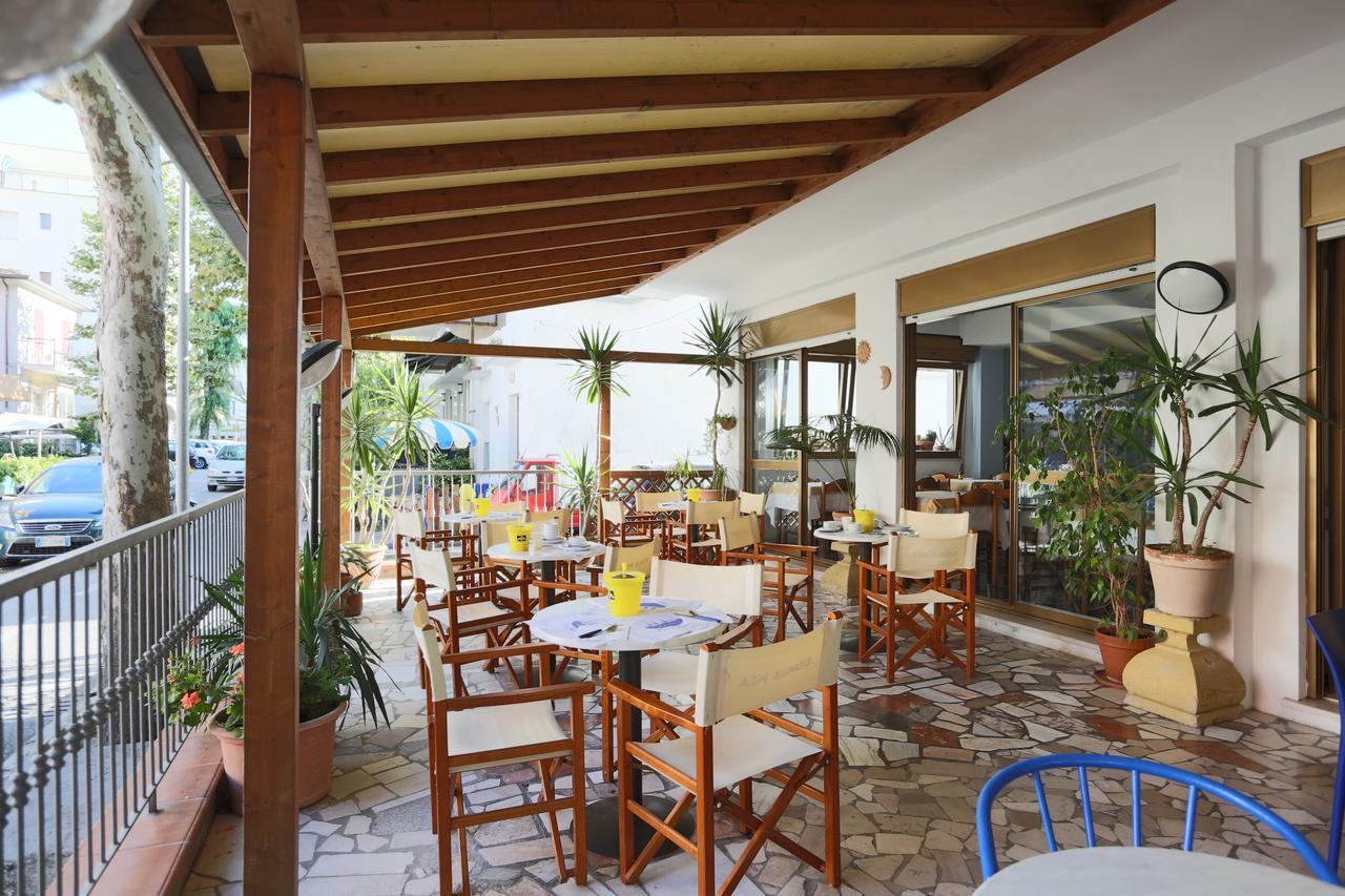 Hotel Domus Mea カットーリカ エクステリア 写真