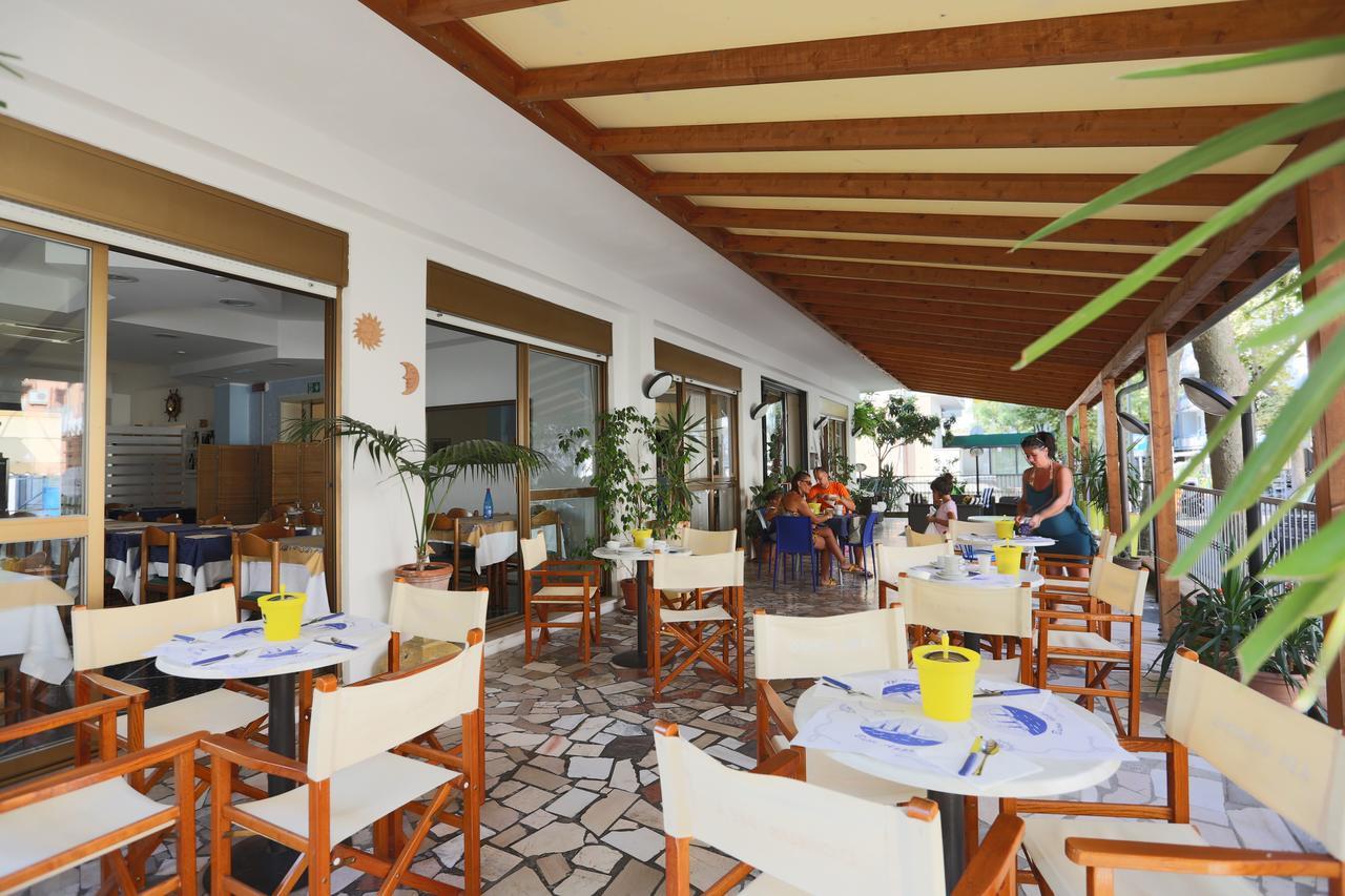 Hotel Domus Mea カットーリカ エクステリア 写真